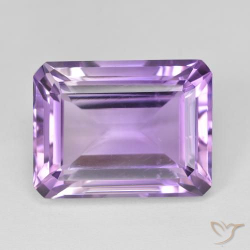 17.93ct 자연스러운 미디엄 바이올렛 자수정, 에메랄드 컷, VS