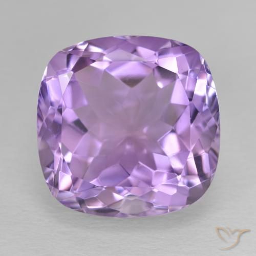 13.81ct 자연스러운 미디엄 바이올렛 자수정, 방석, VVS