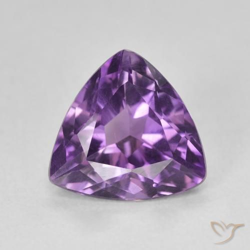 2.72ct 자연스러운 Medium Light Purplish-Violet 자수정, 일조, VS