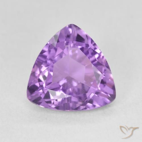 2.78ct 자연스러운 미디엄 바이올렛 자수정, 일조, VVS