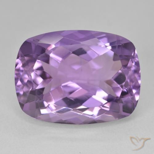 19.34ct 자연스러운 미디엄 바이올렛 자수정, 방석, VVS