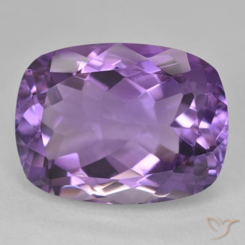 20.86ct 자연스러운 미디엄 바이올렛 자수정, 방석, VVS