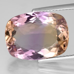 8.76캐럿 천연 바이컬러 아메트린, 쿠션 컷, 16.7×12.4 mm, VVS