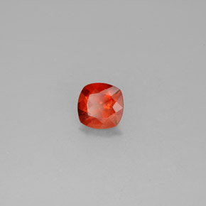 0.76캐럿 천연 허니 오렌지 안데신 라브라도라이트, 쿠션 컷, 6.2×6.1 mm, VS