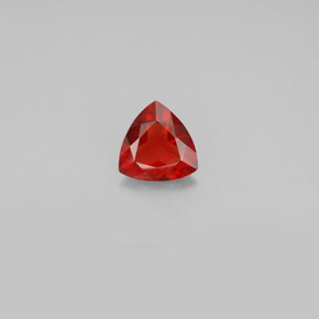 0.81캐럿 천연 허니 레드 안데신 라브라도라이트, 트릴리언, 7.3×7.1 mm, VS-SI