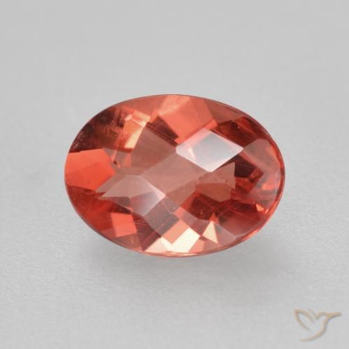 0.66캐럿 천연 미디엄 레드 안데신 라브라도라이트, 타원형 컷, 7.1×5.2 mm, VVS-VS