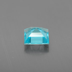 0.81캐럿 천연 라이트 블루 아파타이트, 스퀘어, 5.5×5.4 mm, VS