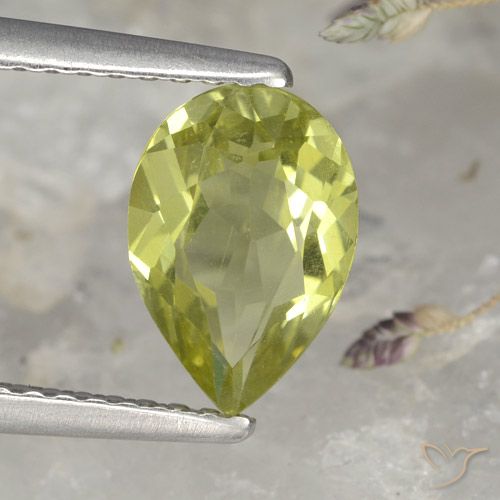 1.40ct 자연스러운 따뜻한 포레스트 그린 인회석, 배 모양, VS