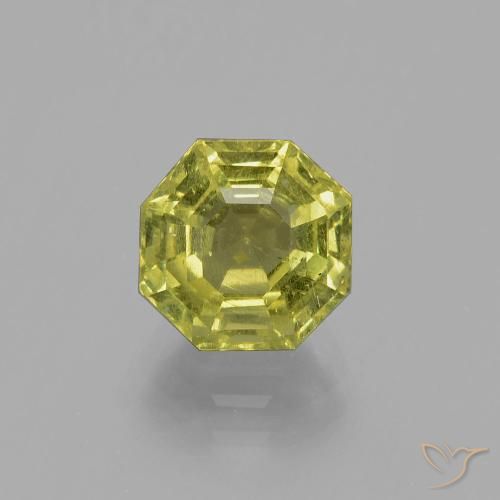 2.82ct 자연스러운 연한 초록색 인회석, 에메랄드 컷, VS-SI