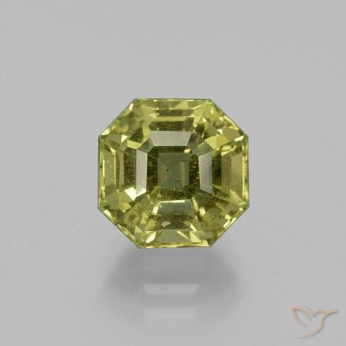 4.01ct 자연스러운 황록색 인회석, 에메랄드 컷, VS-SI