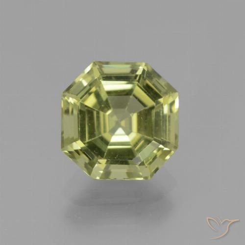 3.59ct 자연스러운 연한 초록색 인회석, 에메랄드 컷, VVS-VS