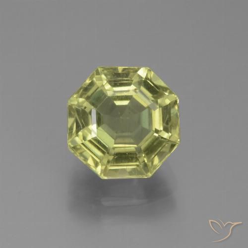 2.81ct 자연스러운 녹색 노란색 인회석, 에메랄드 컷, VS