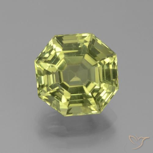 4.05ct 자연스러운 라이트 어스시 그린 인회석, 에메랄드 컷, VVS-VS