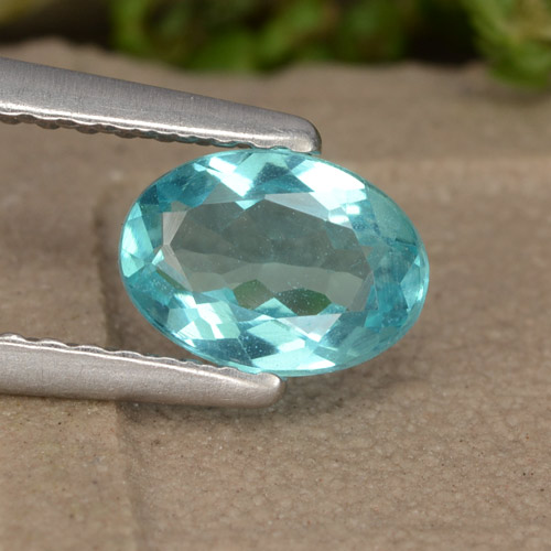 0.72캐럿 천연 일렉트릭 블루 아파타이트, 타원형 컷, 6.8×4.9 mm, VS