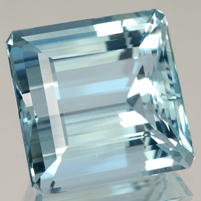 15.86캐럿 천연 라이트 블루 아쿠아마린, 에메랄드 컷, 15.1×15 mm, IF