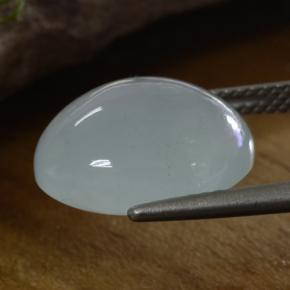 8.61캐럿 천연 푸르스름한 흰색 남옥, 타원형 컷, 투명한