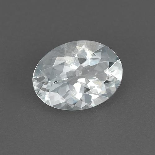 0.90캐럿 천연 푸르스름한 화이트 아쿠아마린, 타원형 컷, 7.9×5.9 mm, VVS