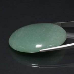 95.09캐럿 천연 그린 아벤츄린, 타원형 컷, 44.7×34.7 mm, 불투명체