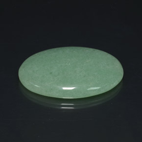 65.37캐럿 천연 그린 아벤츄린, 타원형 컷, 42.2×29 mm, 불투명체