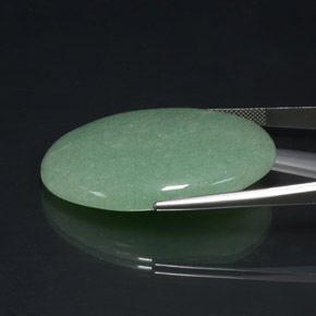 65.37캐럿 천연 그린 아벤츄린, 타원형 컷, 42.2×29 mm, 불투명체