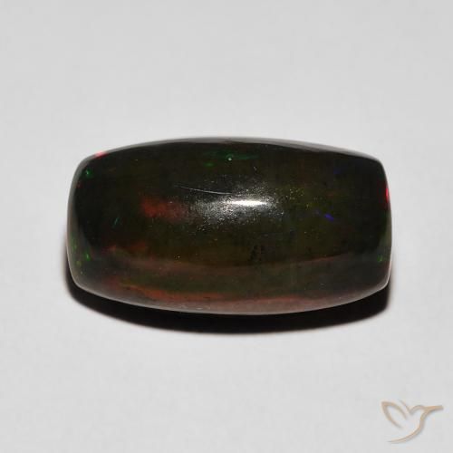 3.38ct 자연스러운 다색 블랙 오팔, 방석, 불투명체