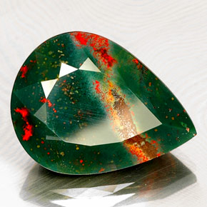 16.93캐럿 천연 점박이 그린 블러드스톤, 배 모양, 21.5×16.3 mm, 불투명체