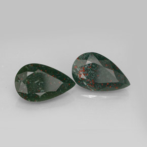 캐럿 천연 점박이 그린 블러드스톤 보석, 배 모양, 12.7×7.8 mm, 불투명체