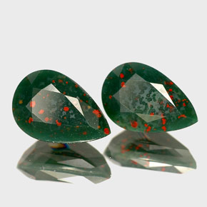 캐럿 천연 점박이 그린 블러드스톤 보석, 배 모양, 8.3×5.5 mm, 불투명체