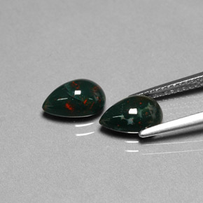 캐럿 천연 점박이 그린 블러드스톤 보석, 배 모양, 9.1×6.1 mm, 불투명체