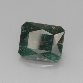 8.62캐럿 천연 점박이 그린 블러드스톤, 에메랄드 컷, 14.1×11.7 mm, 불투명체