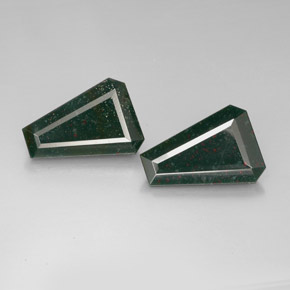 캐럿 천연 점박이 그린 블러드스톤 보석, 멋진 모양, 18.3×13 mm, 불투명체