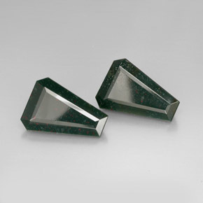 캐럿 천연 점박이 그린 블러드스톤 보석, 멋진 모양, 18.3×13 mm, 불투명체