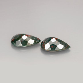 캐럿 천연 더럽혀진 녹색 혈석 보석, 배 모양, 불투명체