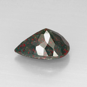 4.83캐럿 천연 점박이 그린 블러드스톤, 배 모양, 13.9×9.9 mm, 불투명체