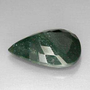 39.39캐럿 천연 점박이 그린 블러드스톤, 배 모양, 30.7×23.5 mm, 불투명체