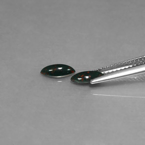 캐럿 천연 점박이 그린 블러드스톤 보석, 마퀴즈, 7.1×3.1 mm, 불투명체