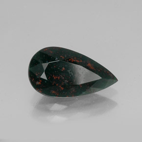 4.61캐럿 천연 점박이 그린 블러드스톤, 배 모양, 16.5×9.2 mm, 불투명체