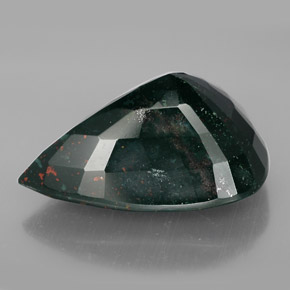 31.74캐럿 천연 점박이 그린 블러드스톤, 배 모양, 26.9×18.4 mm, 불투명체
