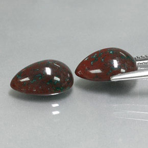 캐럿 천연 더럽혀진 녹색 혈석 보석, 배 모양, 불투명체