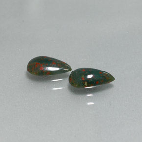 캐럿 천연 점박이 그린 블러드스톤 보석, 배 모양, 7.8×4.9 mm, 불투명체