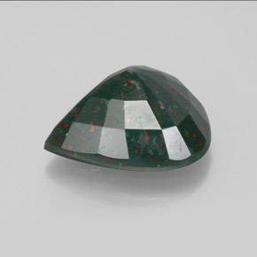 5.48캐럿 천연 점박이 그린 블러드스톤, 배 모양, 13.8×12.1 mm, 불투명체