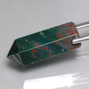 17.51캐럿 천연 점박이 그린 블러드스톤, 멋진 모양, 23.6×9.9 mm, 불투명체