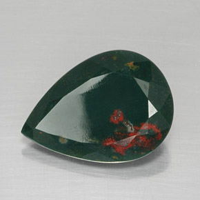 7.08캐럿 천연 점박이 그린 블러드스톤, 배 모양, 17.1×12.3 mm, 불투명체