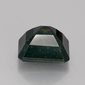 5.54캐럿 천연 점박이 그린 블러드스톤, 에메랄드 컷, 11.2×9.6 mm, 불투명체