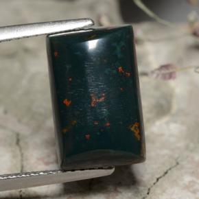 5.62캐럿 천연 그린 블러드스톤, 바게트, 13.1×8.4 mm, 불투명체