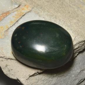 42.77캐럿 천연 점박이 그린 블러드스톤, 타원형 컷, 24.6×19 mm, 불투명체