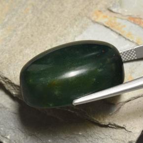 42.77캐럿 천연 점박이 그린 블러드스톤, 타원형 컷, 24.6×19 mm, 불투명체