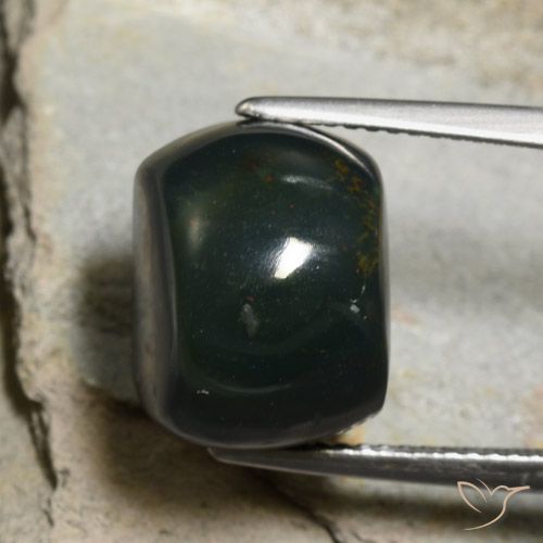 13.06ct 자연스러운 딥그린 혈석, 방석, 불투명체
