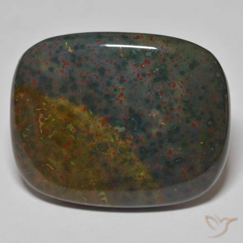 36.98ct 자연스러운 녹색과 빨강 혈석, 방석, 불투명체