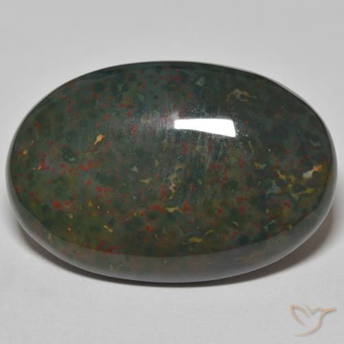 30.21ct 자연스러운 녹색과 빨간색 혈석, 타원형, 불투명체